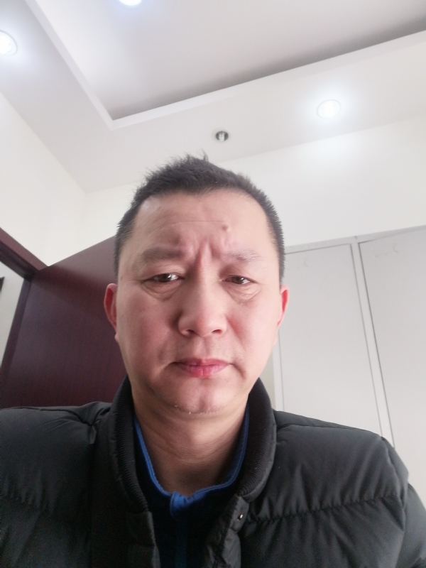 相视而笑的第一张照片--无锡认干亲服务网