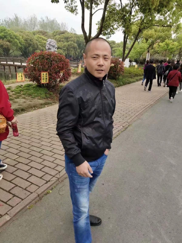 傻子的第一张照片--无锡认干亲服务网